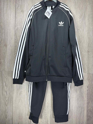 Adidas Outfit
