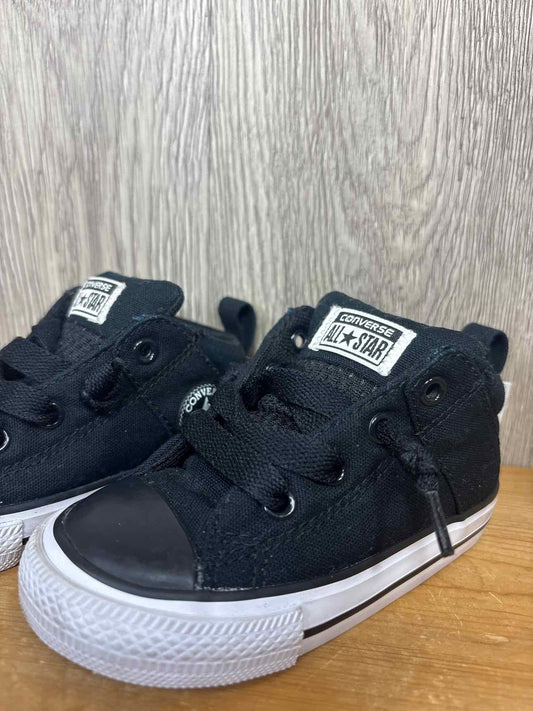 Converse Size C7 Sneakers