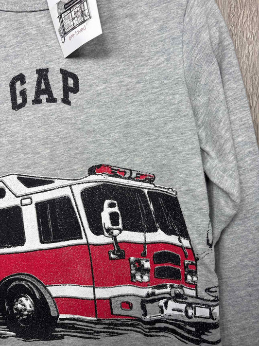 Gap Size 4y Shirt