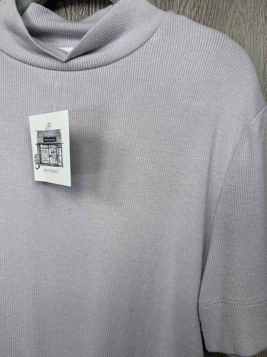 Aritzia Size 10-12y Shirt