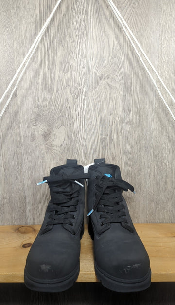 Native Size Y4 Boots