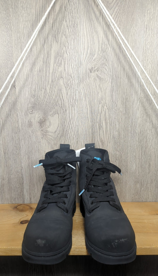 Native Size Y4 Boots