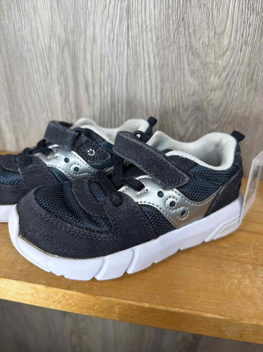 Saucony Size C9 Sneakers