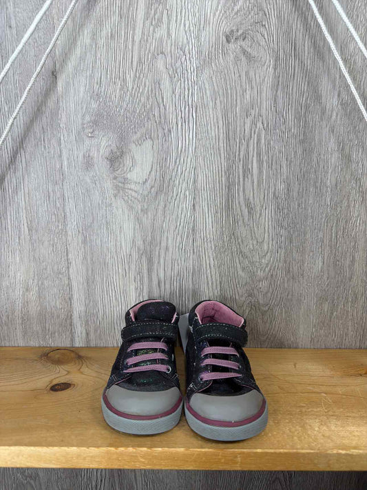 See Kai Run Size C8 Sneakers