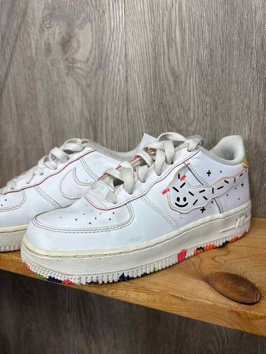 Nike Size Y4 Sneakers