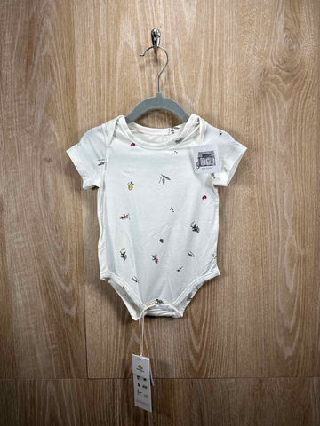 Size 3-6m Onesie