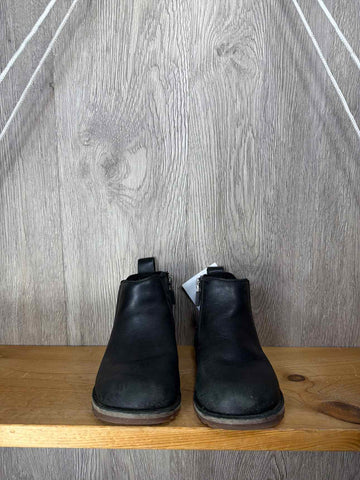 Uggs Size C9 Boots