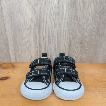 Converse Size C2 Sneakers