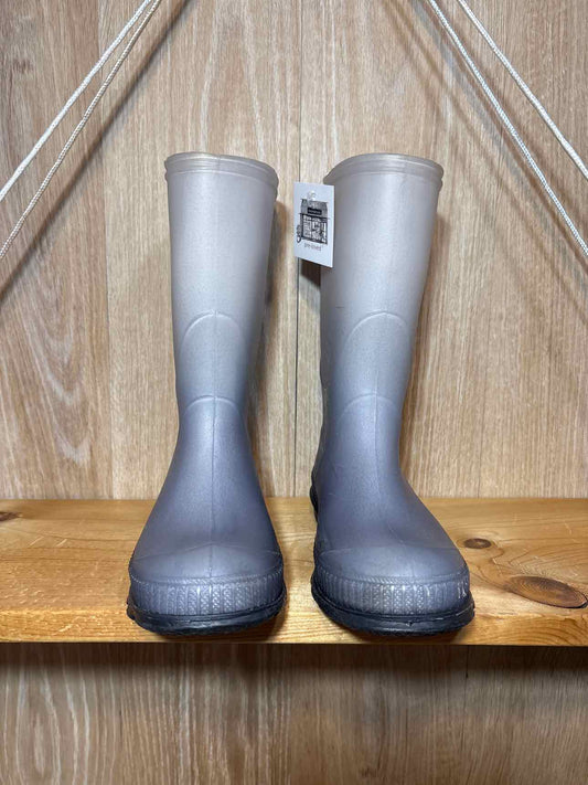 Kamik Size Y1 Rain Boots