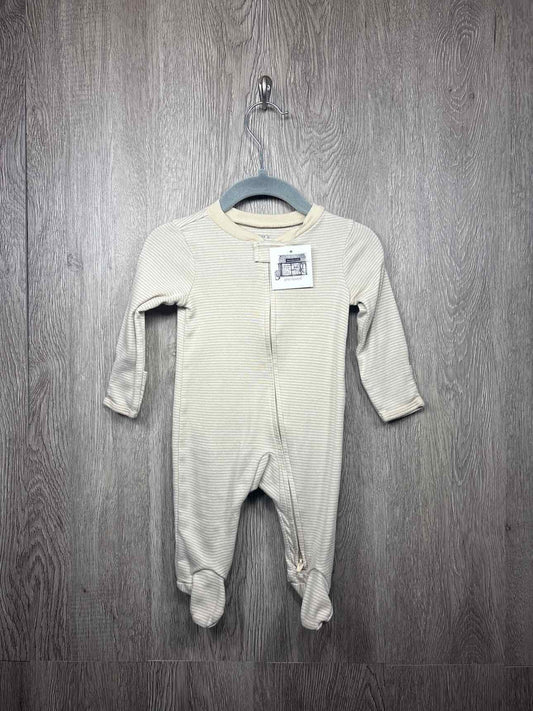 Carters Size 0-3m Sleeper