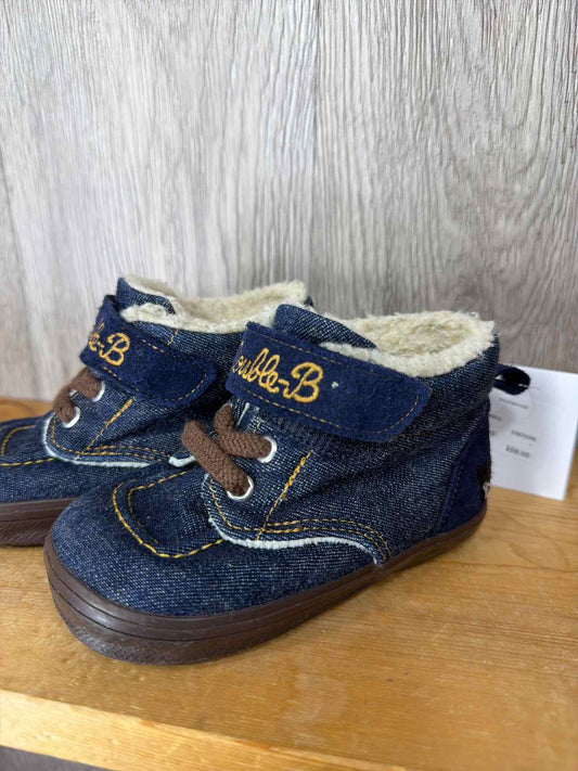 Mikihouse Size C4 Sneakers