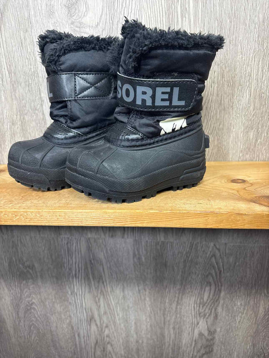 Sorel Size C7 Boots