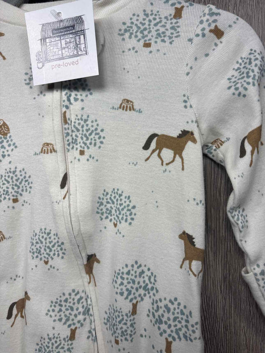Carters Size 0-3m Sleeper
