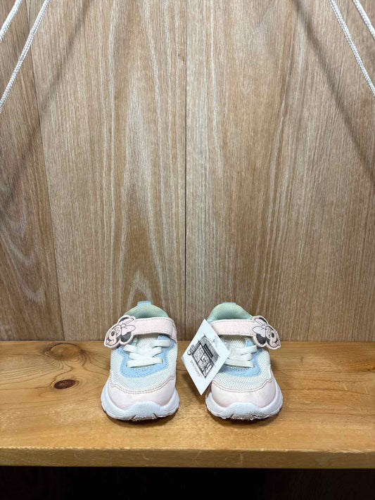 H&M Size C5 Sneakers
