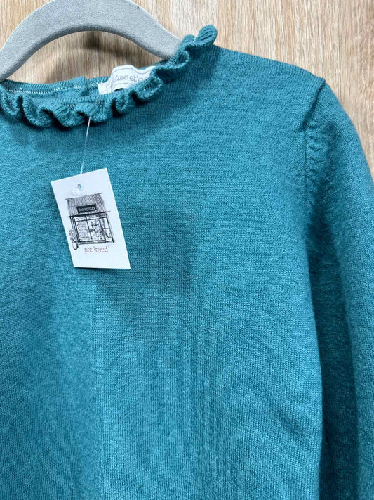 Size 6-8y Sweater