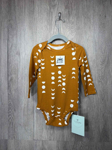 Loulou Lollipop Size 18-24m Onesie