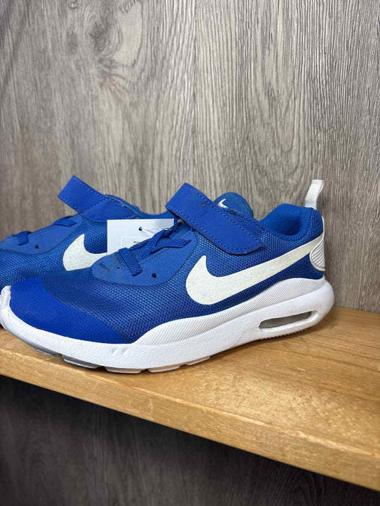 Nike Size Y2 Sneakers