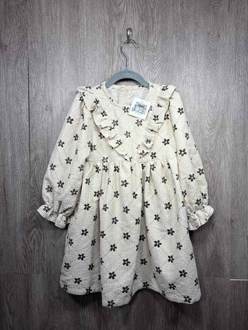 Size 4-5y Dress