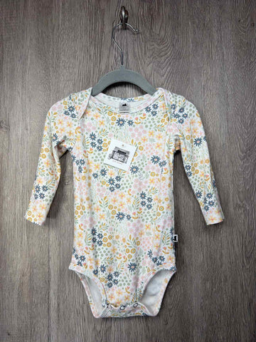 Little and Lively Size 12-24m Onesie