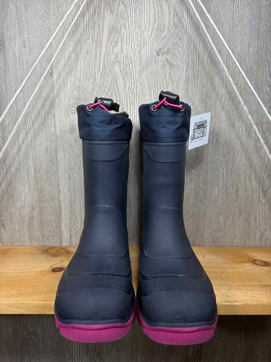 Kamik Size Y5 Rain Boots