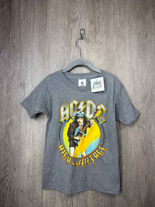 Size 4-5y Shirt