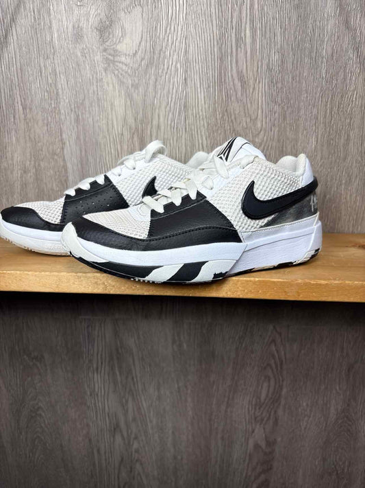 Nike Size Y4 Sneakers