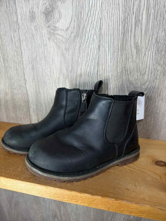 Uggs Size C9 Boots