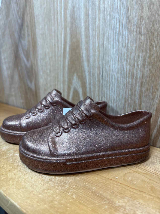 Mini Melissa Size C8 Sneakers