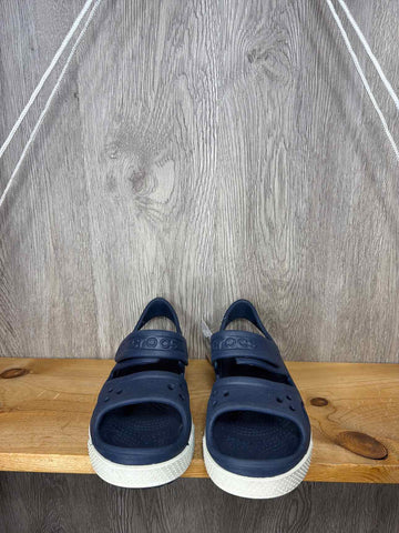 Crocs Size Y3 Summer