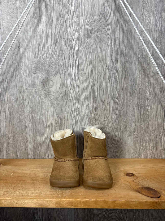 Uggs Size C2 Boots