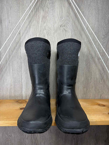 Bogs Size Y5 Rain Boots
