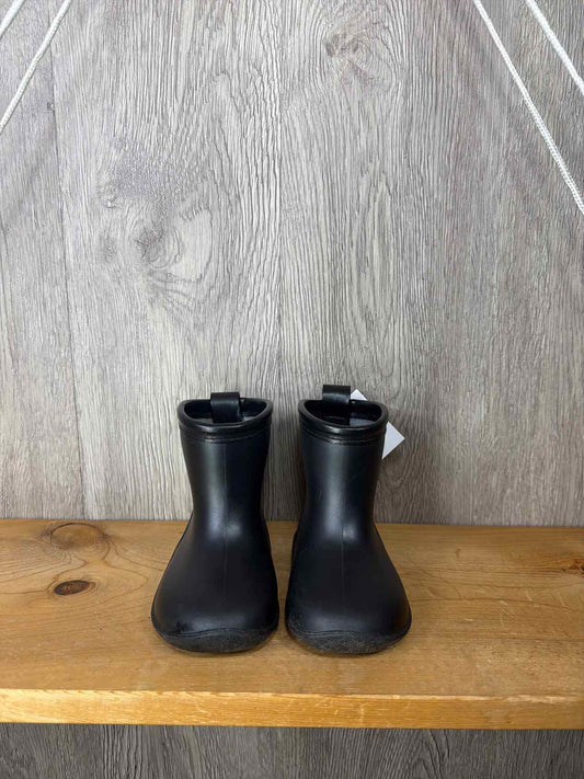 Size C5 Rain Boots