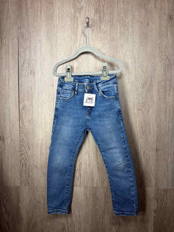 Nununu Size 4-5y Pants