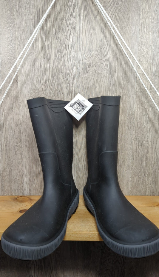 Kamik Size Y5 Rain Boots