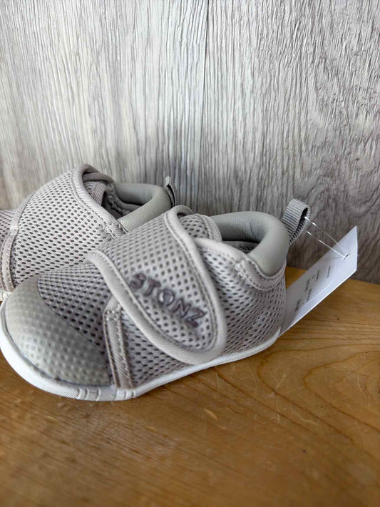 Stonz Size C2 Sneakers