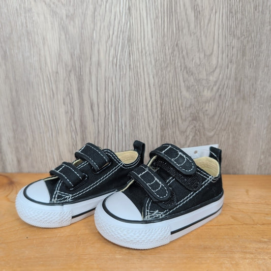 Converse Size C2 Sneakers