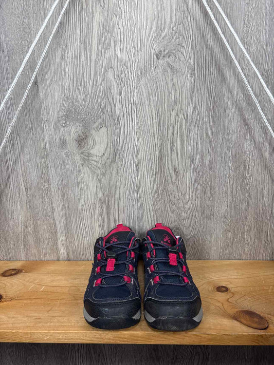 Kamik Size C11 Sneakers