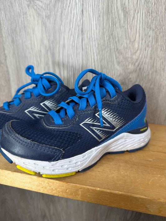 New Balance Size C11 Sneakers