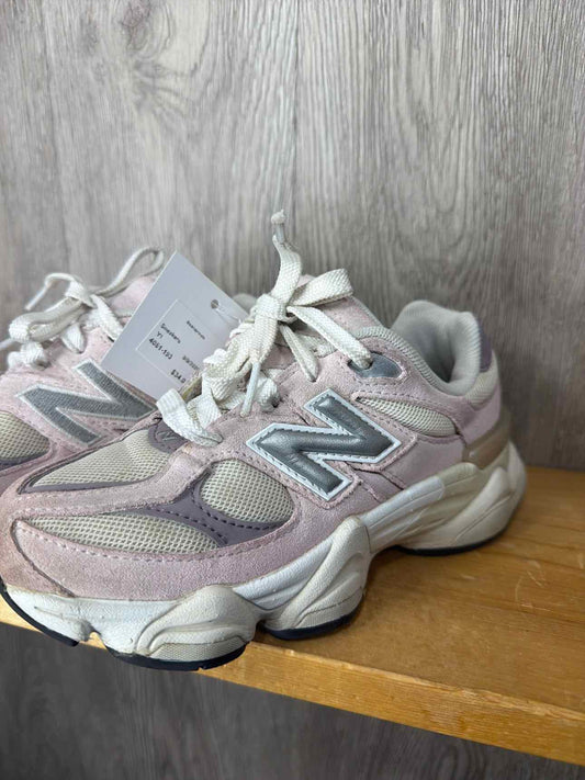New Balance Size Y1 Sneakers