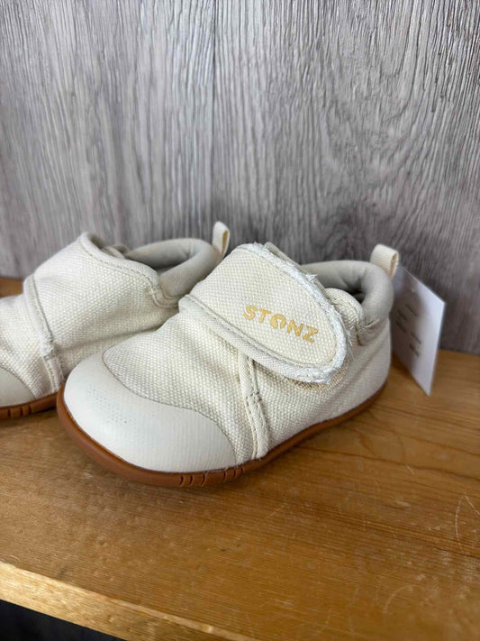 Stonz Size C7 Sneakers
