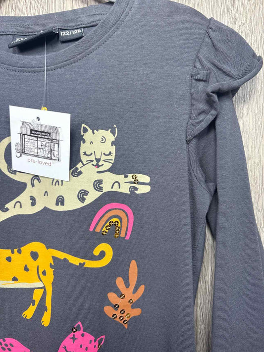 Size 6-7y Shirt