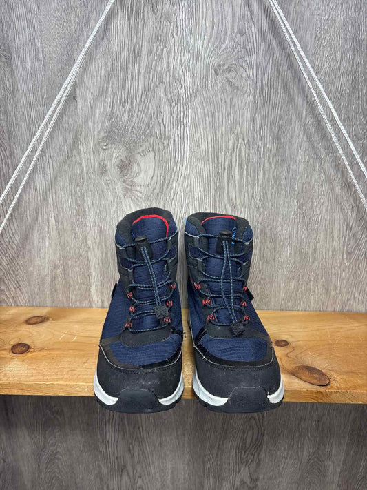Kamik Size Y5 Boots