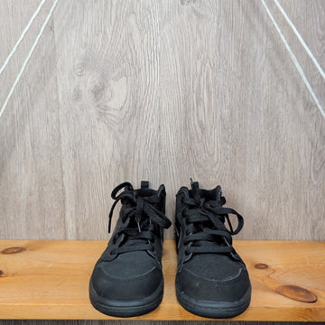 Nike Size Y1 Sneakers