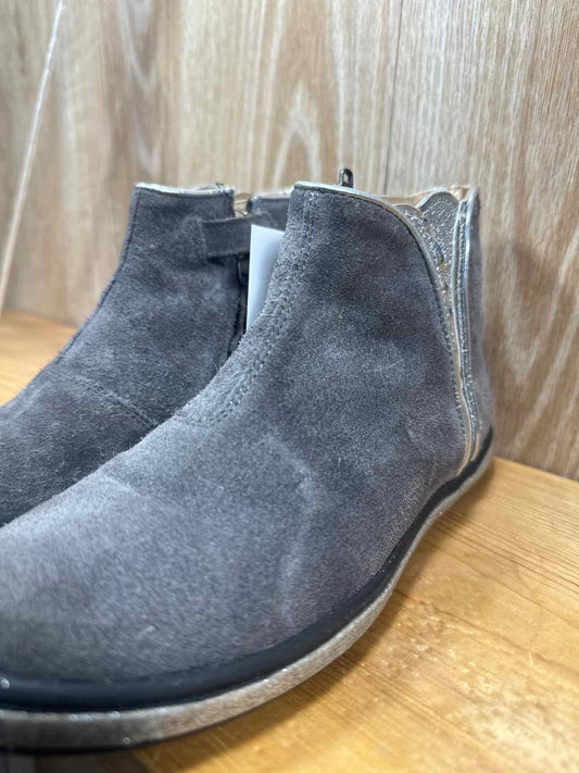 Pomdapi Size C13 Boots