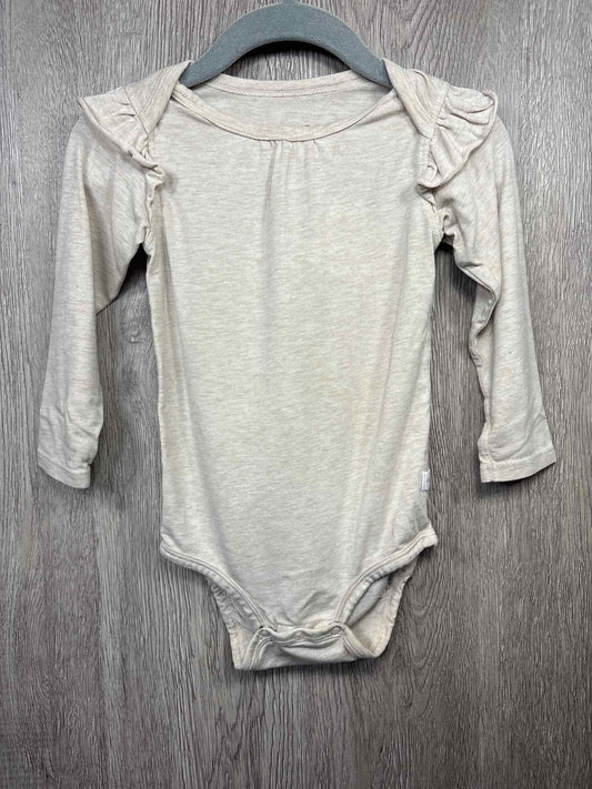 Loulou Lollipop Size 6-12m Onesie