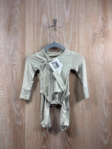 Kushies Size Newborn Outfit
