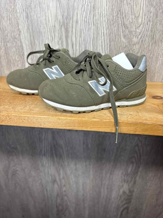 New Balance Size C8 Sneakers