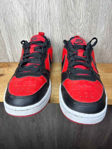 Nike Size Y4 Sneakers