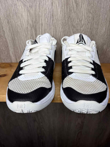 Nike Size Y4 Sneakers