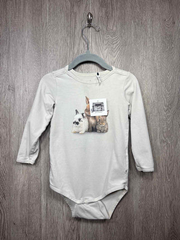 Molo Size 18-24m Onesie